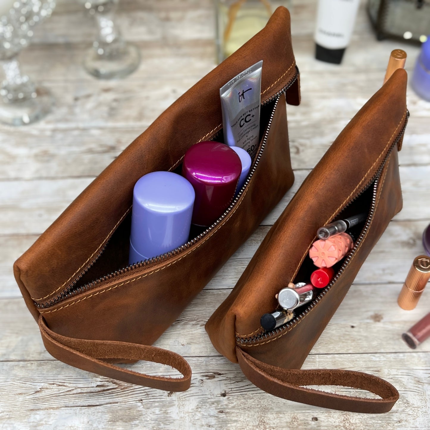 Mothers Day Gift |Leather Makeup Bag | Wedding Gift | Gift for Her | Leather Gift | Leather Cosmetic Pouch | Bridesmaid Bag | Cosmetic Bag