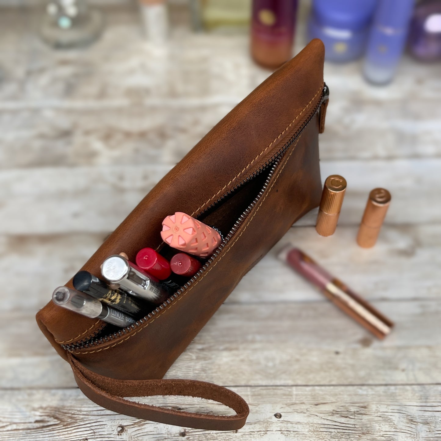 Mothers Day Gift |Leather Makeup Bag | Wedding Gift | Gift for Her | Leather Gift | Leather Cosmetic Pouch | Bridesmaid Bag | Cosmetic Bag