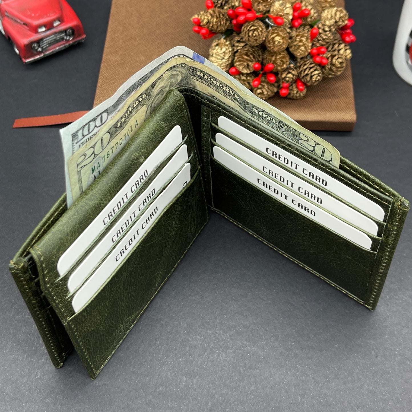 Green Handmade Leather Wallet w/o Coin Pocket