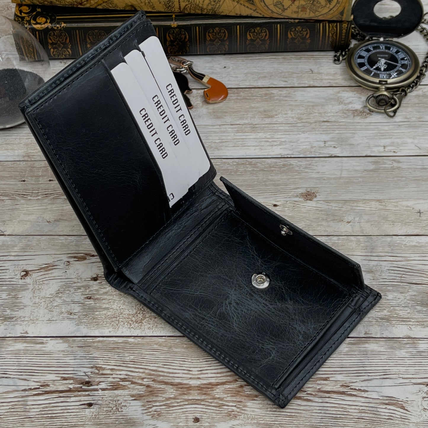 Antic Black Handmade Leather Wallet