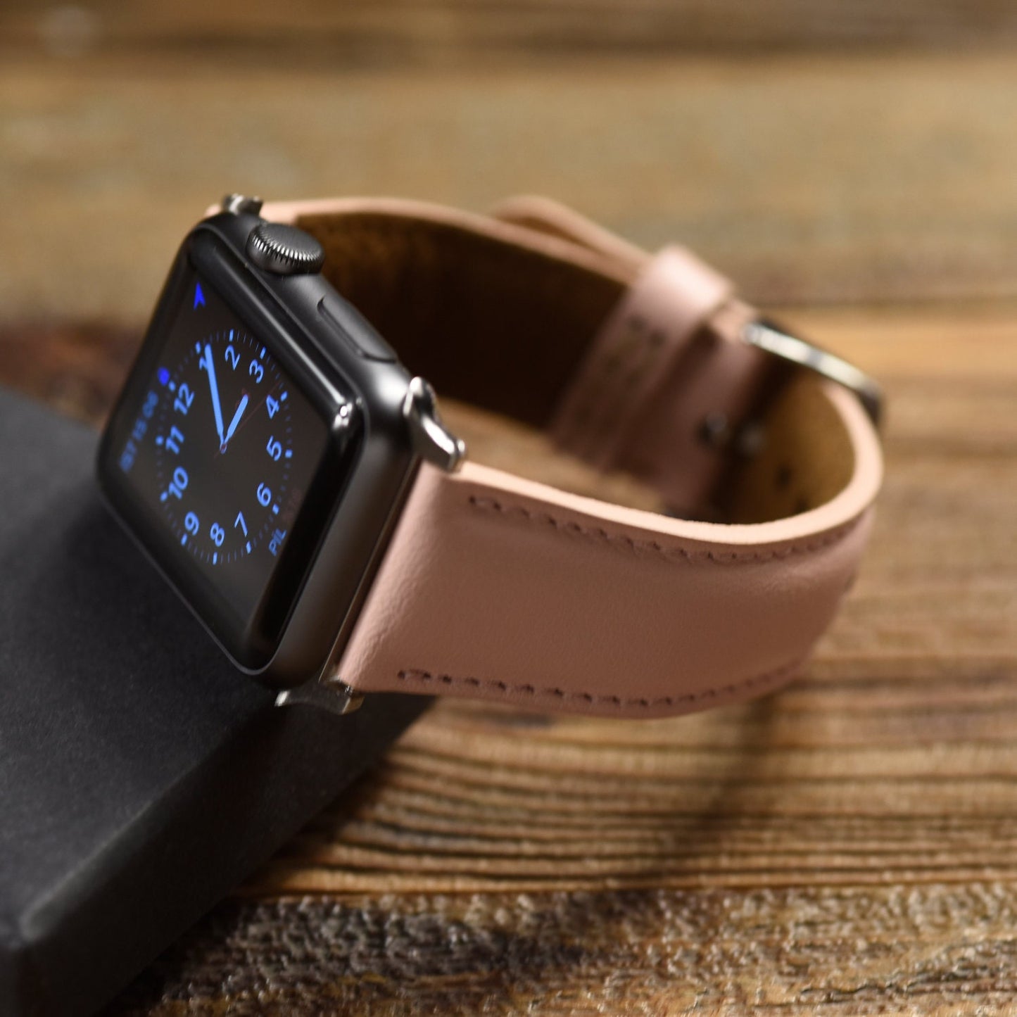 Nude Pink Apple Watch Band 38mm 40mm 42mm 44mm for Apple Watch Series 1 2 3 4 5 6 & SE, Premium Leather Apple Watch Strap, iWatch Band Women