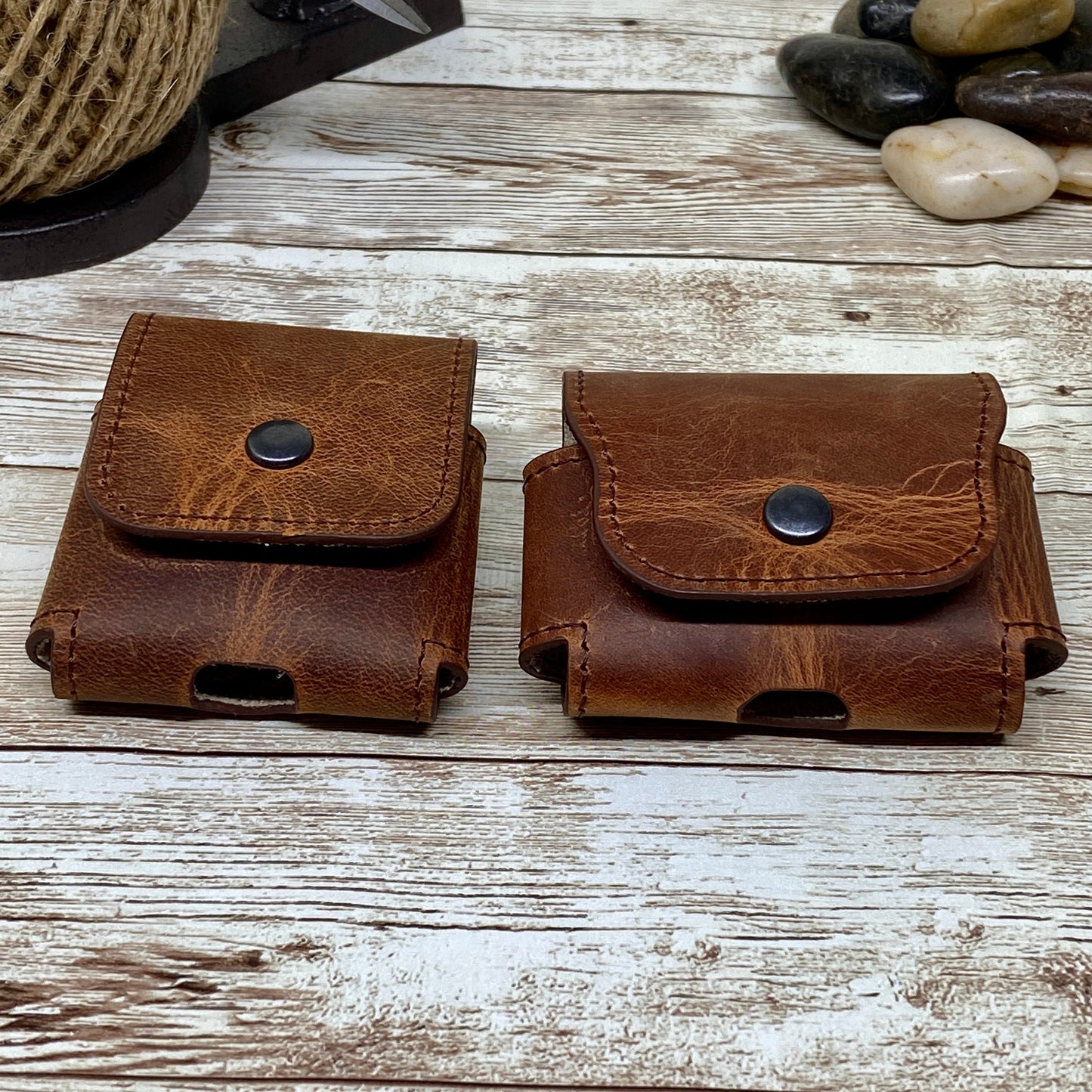 Brown AirPods Case with Keychain, Personalized AirPods Leather Case Cover, Airpod Pro Case, Leather Airpod Pro Case, Engraved AirPods Case,