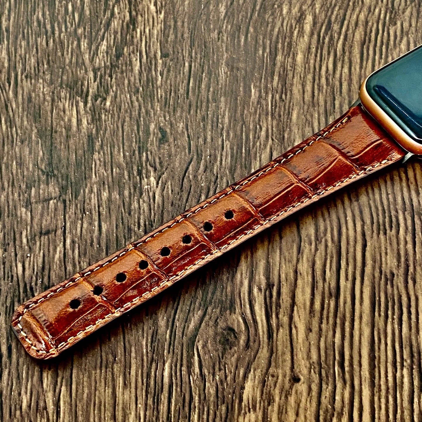 Brown Croco Pattern Leather Apple Watch band, 44 mm, 42 mm, 40 mm, 38 mm for series 1-6 Free Laser Engraving