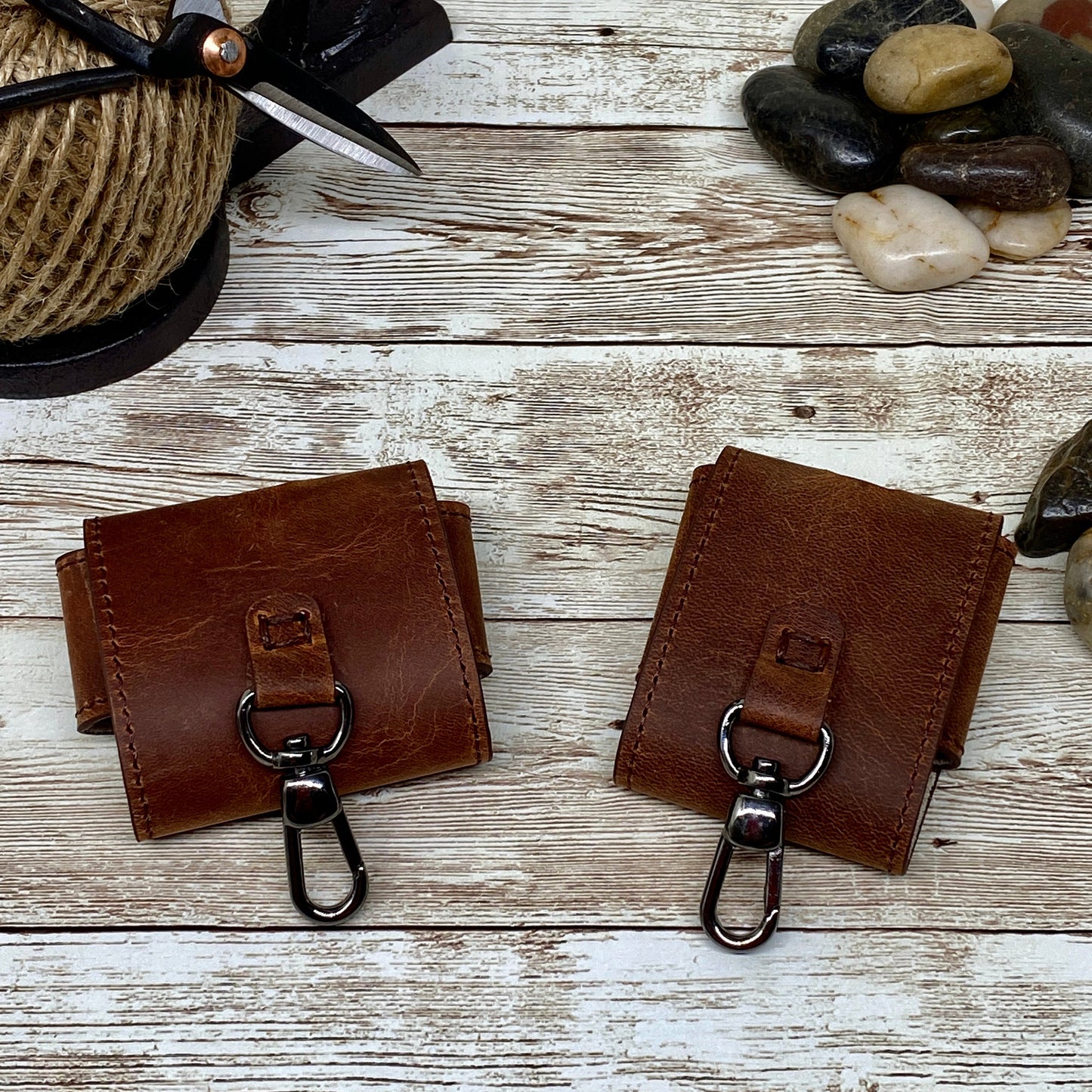 Brown AirPods Case with Keychain, Personalized AirPods Leather Case Cover, Airpod Pro Case, Leather Airpod Pro Case, Engraved AirPods Case,