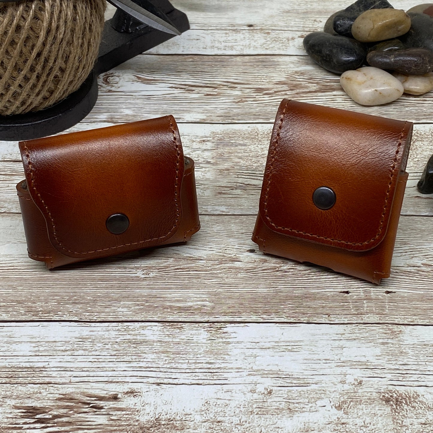 Shiny Brown AirPods Case with Keychain, Gift for him, Gift fot her, Gift for Him, Christmas Gift, Birthday Gift, Anniversary Gift