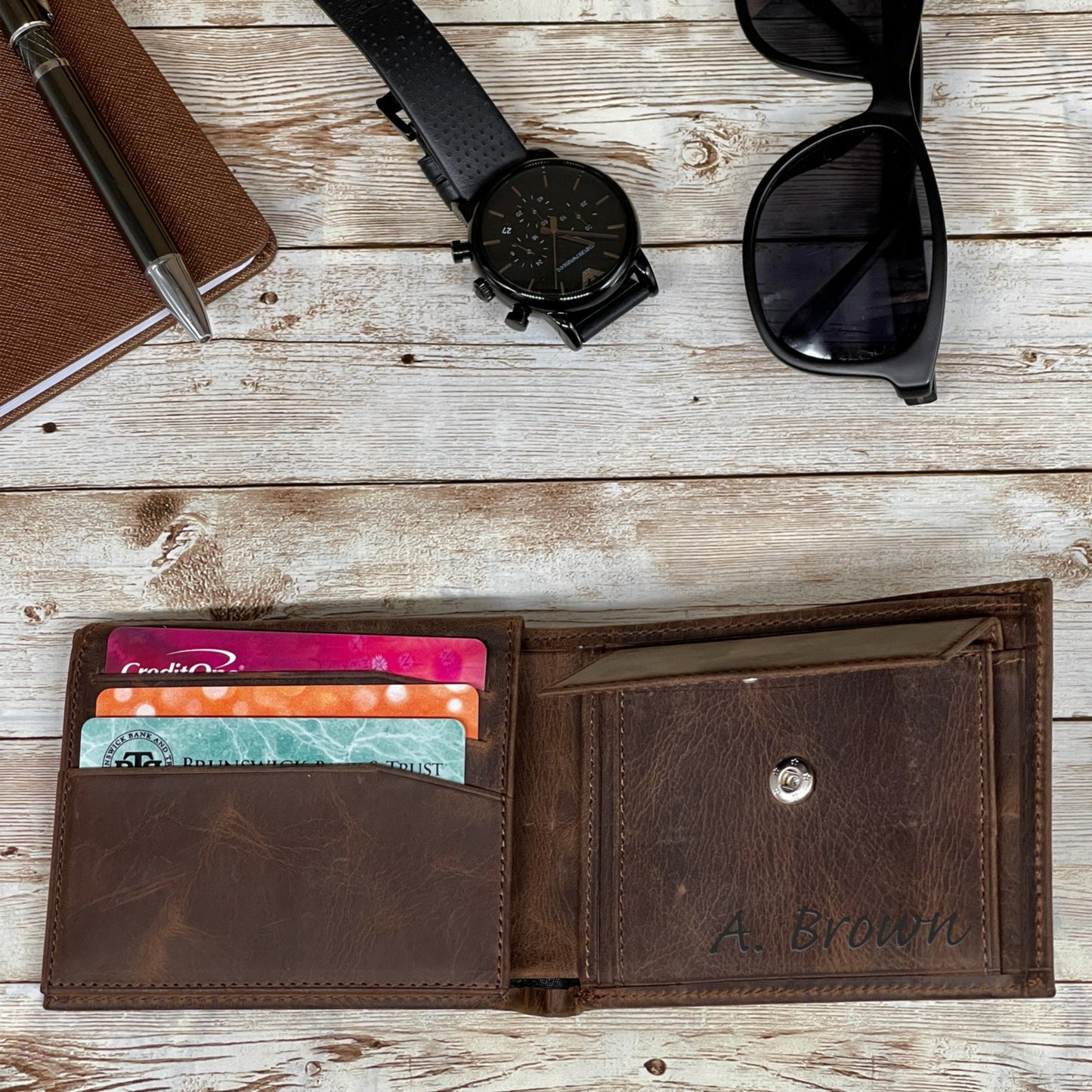 Leather Wallet with 8 Card Holders, Coin Pocket, Cash Slots and Slot with Window for Driver Licence