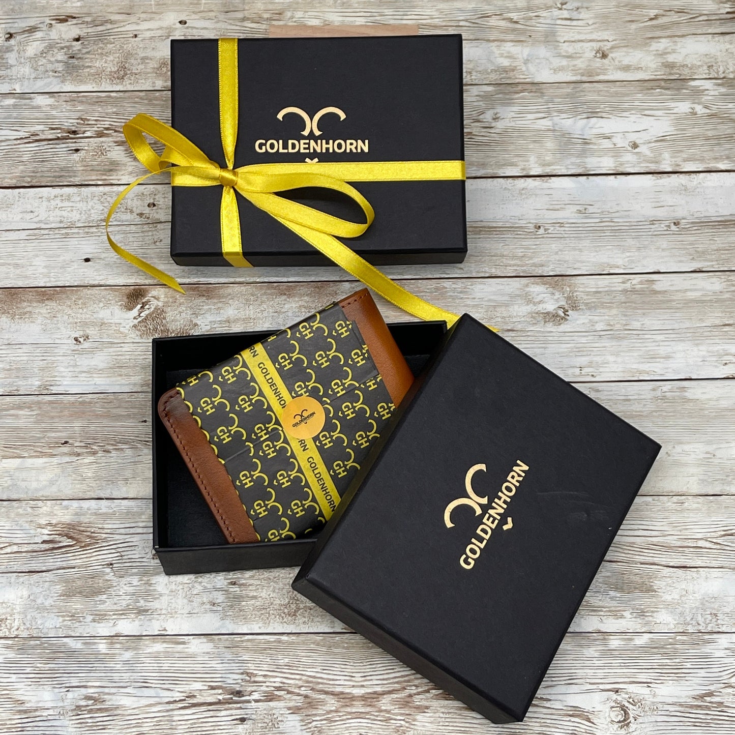 Men's Wallet | Personalized Wallet | Gift for Him | Groomsman Gift | Husband Gift | Monogram Wallet | Engraved Wallet | Gift for Dad