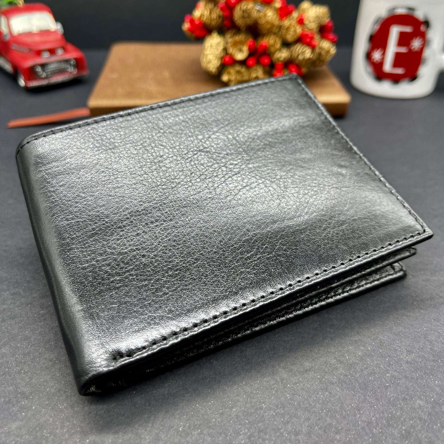 Black Handmade Leather Wallet w/o Coin Pocket