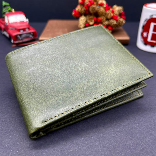 Green Handmade Leather Wallet w/o Coin Pocket