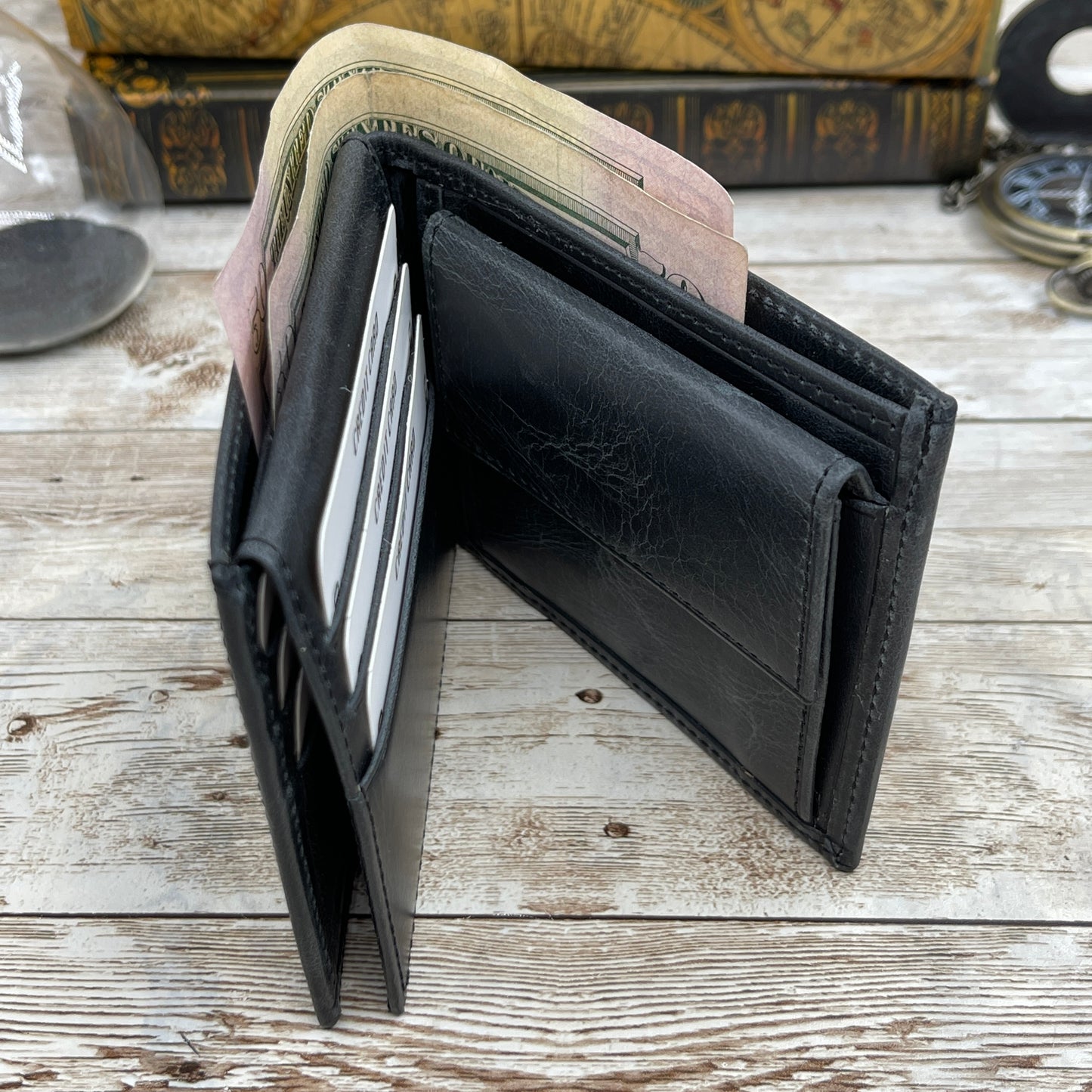 Antic Black Handmade Leather Wallet