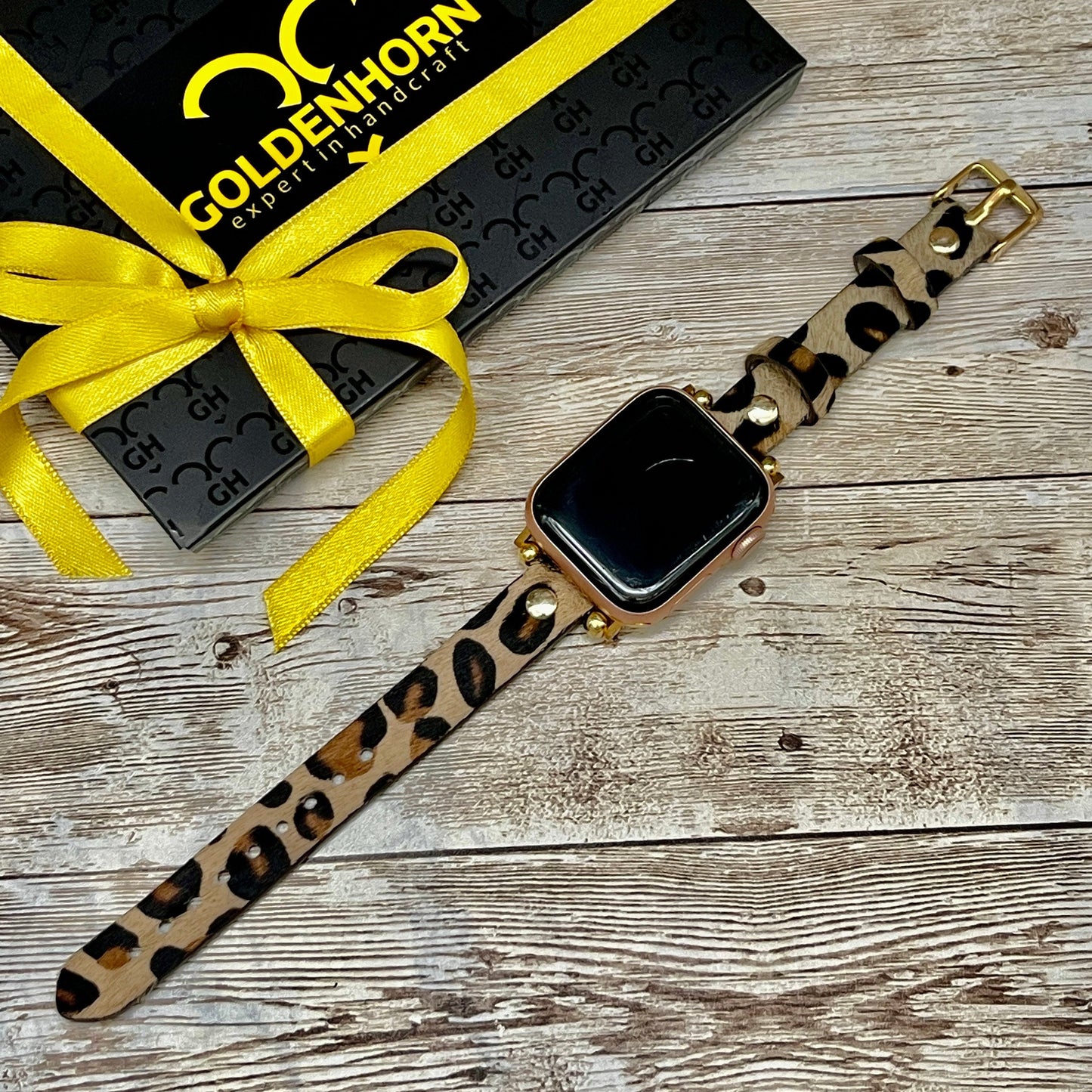 Leopard Pattern Apple Watch Band 38mm 40mm 42mm 44mm, Slim Leather Apple Watch for Women, iWatch Band, Gift for Sister